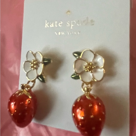 Sale!! Kate Spade Red Strawberry and White Flower Earrings New - Picture 7 of 7